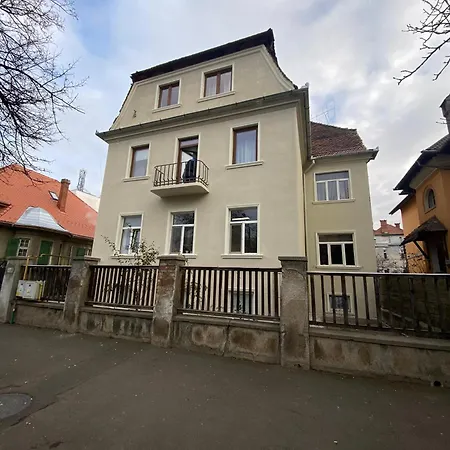Castanilor 4 Apartment Brasov