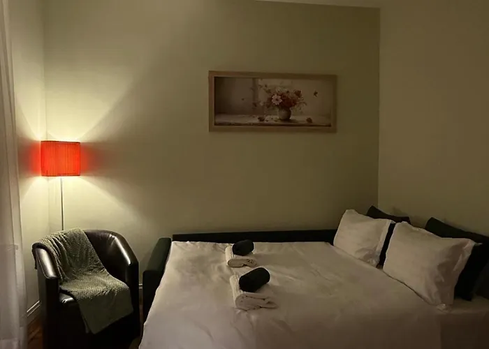 Castanilor 4 * Brasov